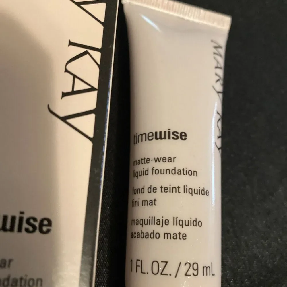 Mary Kay Timewise Matte Wear Foundation Bronze 1